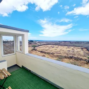 En Con Vista Al Mar Apartamento